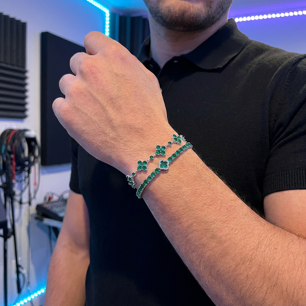 Pulseira Cravejada Trevo e Tennis Zircônia Esmeralda | AuraLux