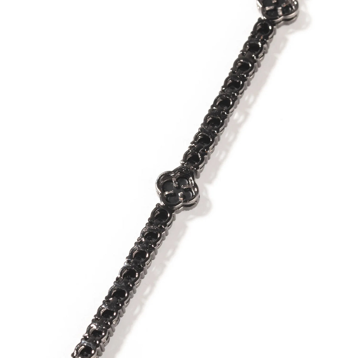 Pulseira Masculina Cravejada Trevo Preto | OnyxLux