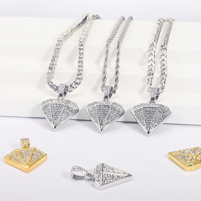 Colar Masculino Pingente Diamante Geométrico | Vértice | fotografia original 4