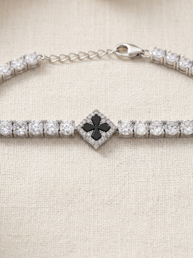 Pulseira Tennis Trevo Cravejada Zircônias | Lumina - Prata